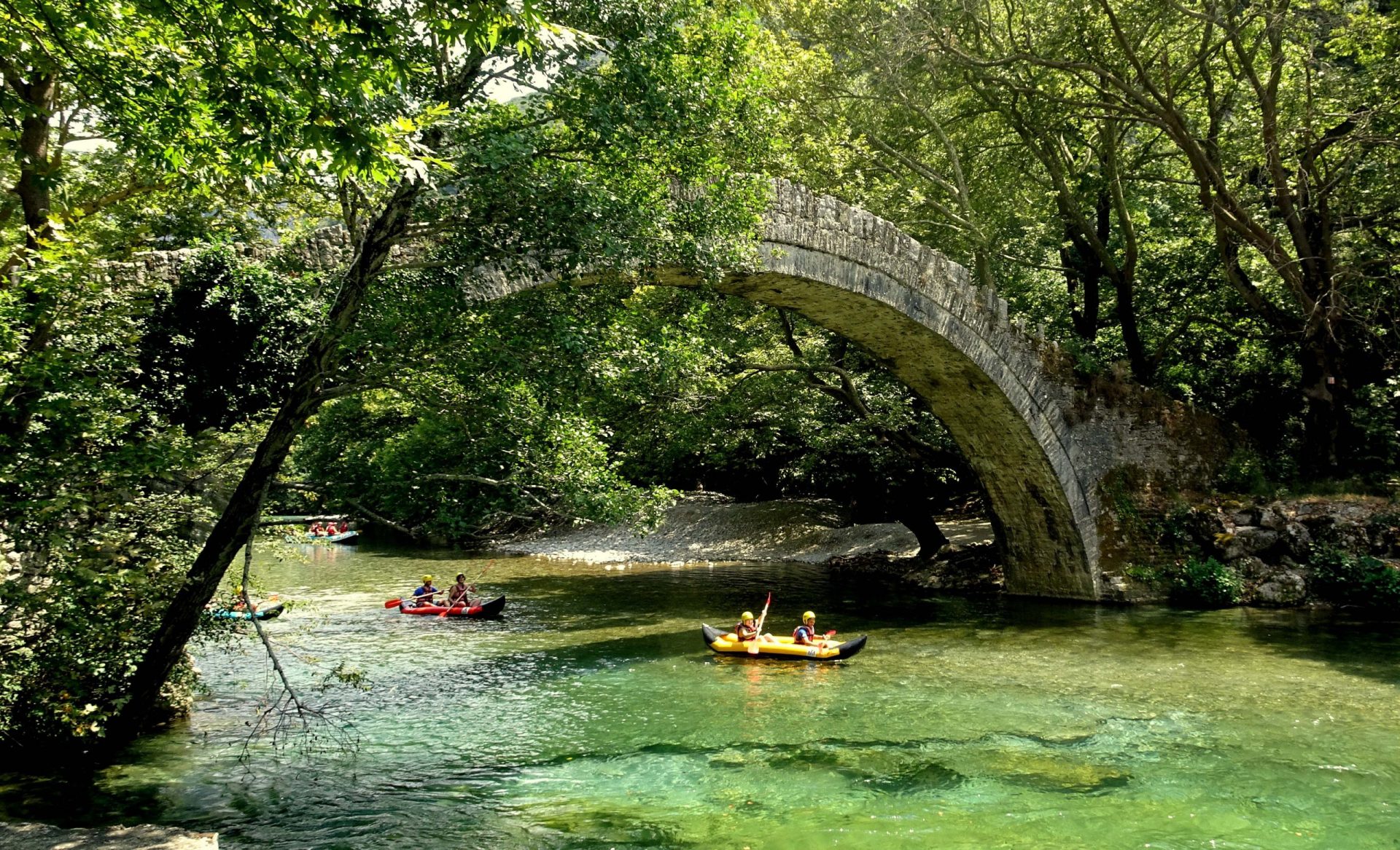 BEST CANOING66