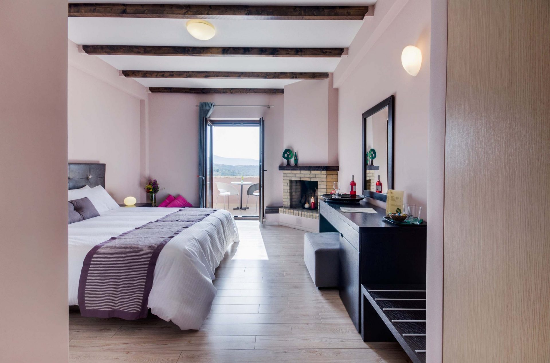 ROOM NICE 5657