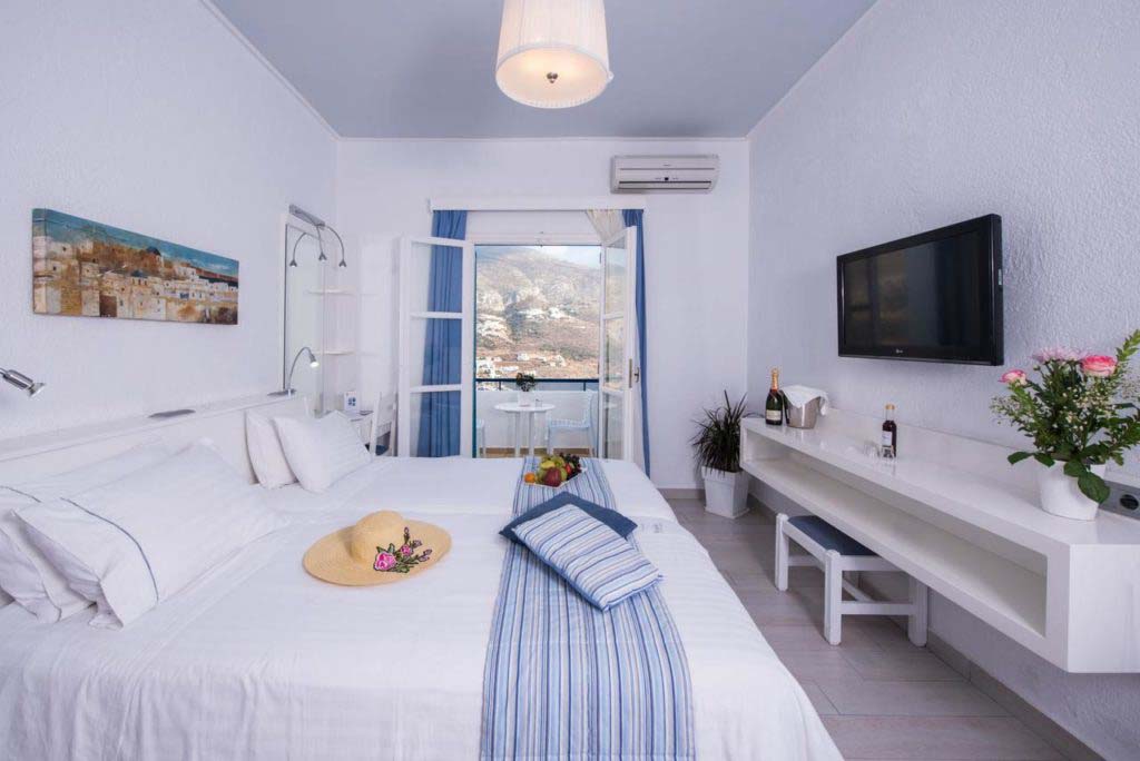 ROOMS Superior room Aegialis