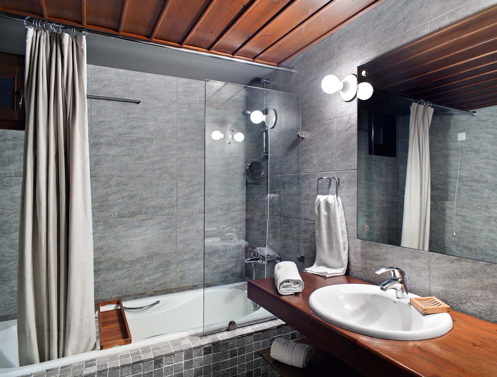 rooms aristi4