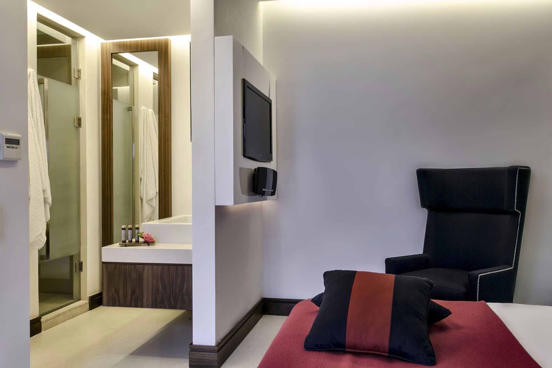 12_hotel_037_result
