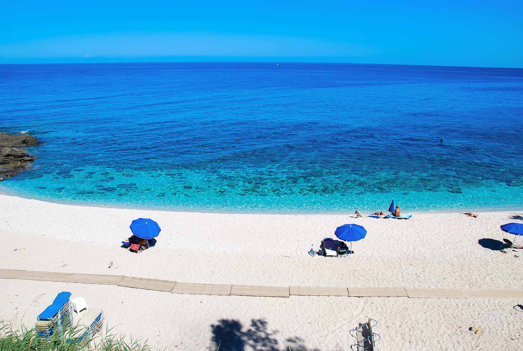 CRISTAL WATER Plaka beach, Pelion.